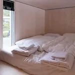 Oceanview Mini-house - Stunning Views * Ramberg