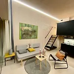 Oceanview Mini-house - Stunning Views * Ramberg