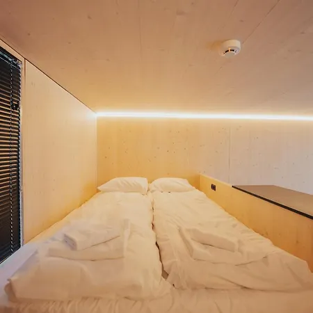 Oceanview Mini-house - Stunning Views *